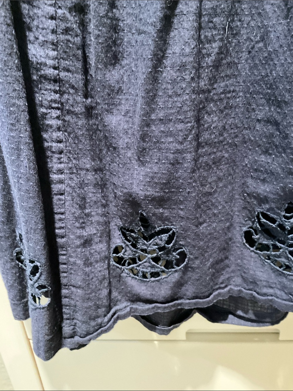 Lucky Brand Navy Crochet Yoke sleeveless top - Picture 4 of 5
